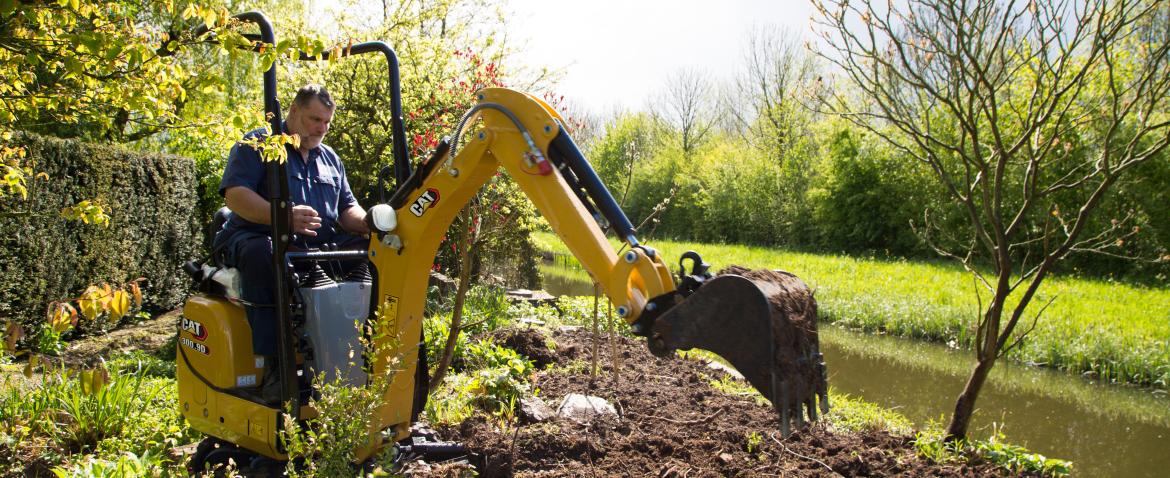 CAT® in dienst van hoveniers.