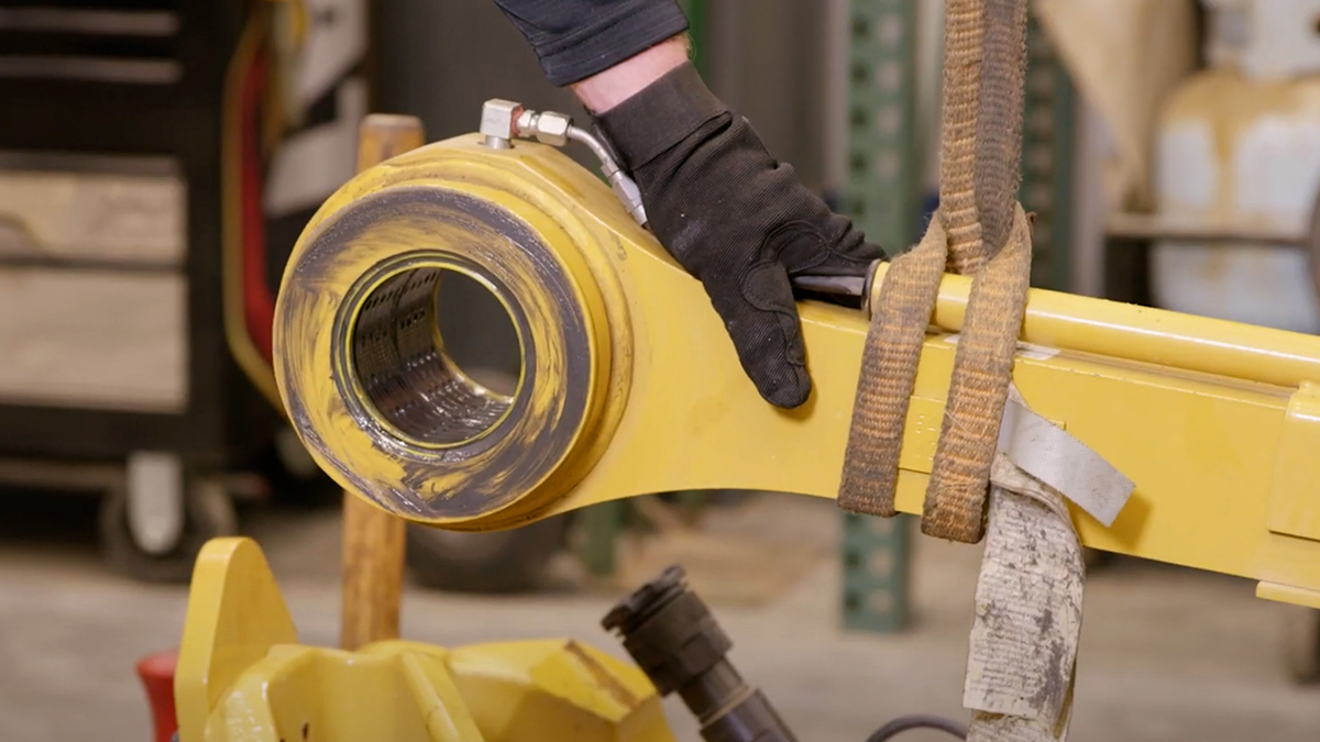 Materialele suport video de la Caterpillar ajută clienții să-și întrețină utilajele cu încredere
